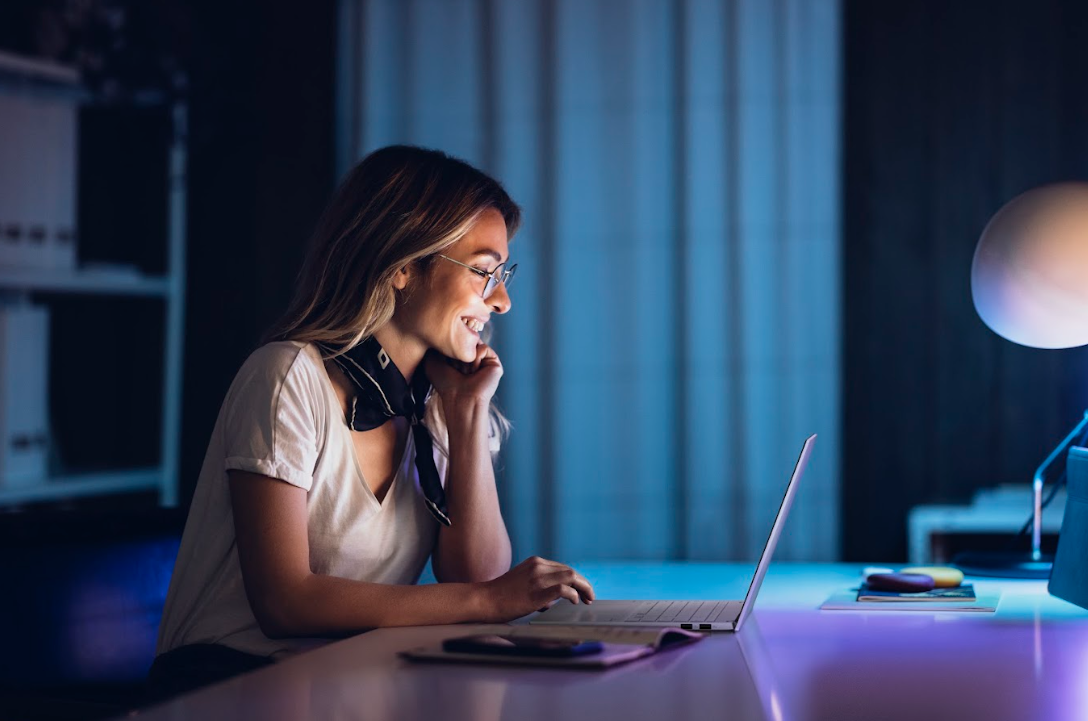 Guía para mamá: las mejores laptops pensadas para mujeres increíbles