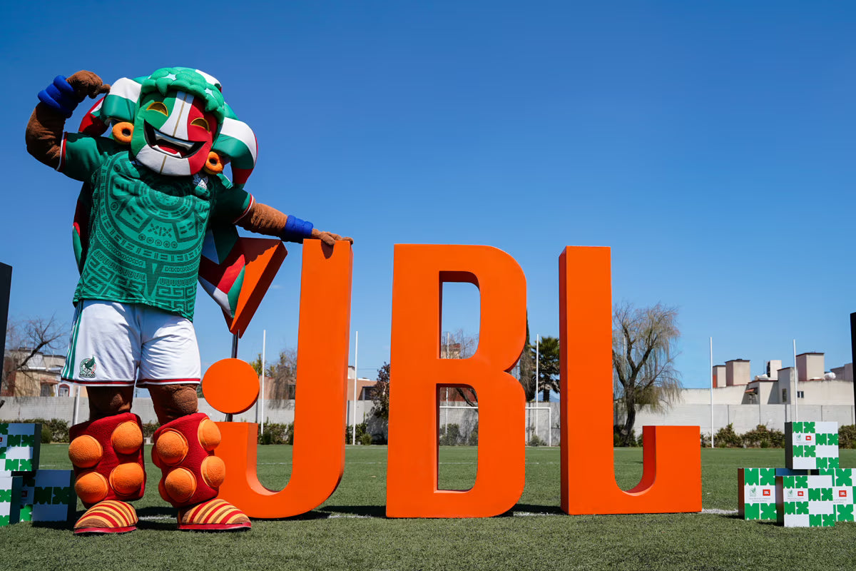 JBL lanza colección edición limitada de bocinas y audífonos oficiales para la Selección Nacional de México