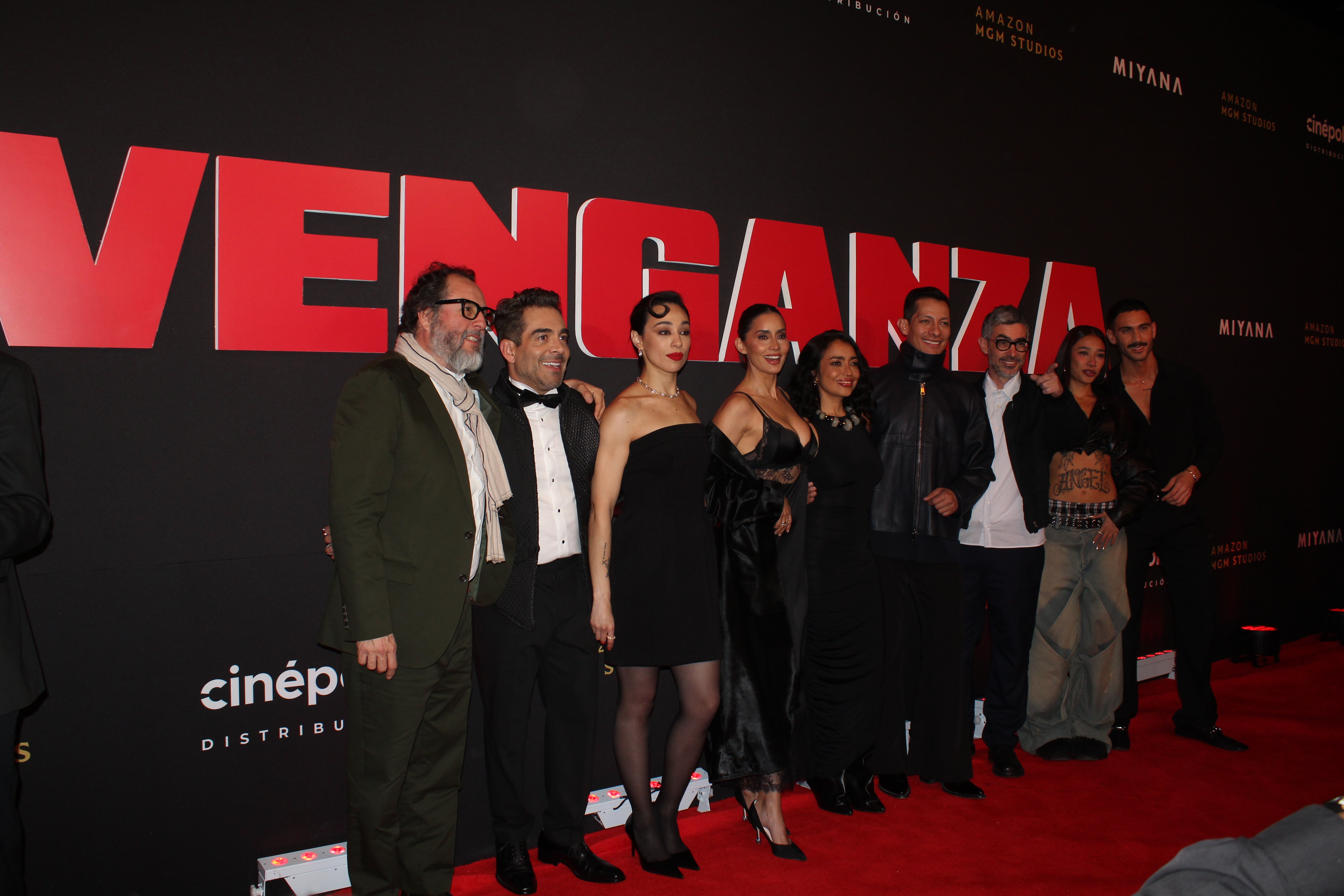 Conferencia y Alfombra de la Cinta 