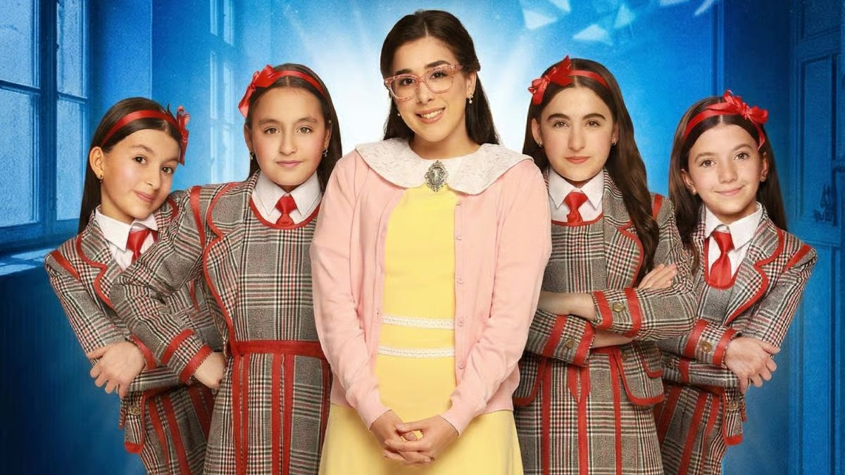 María Elisa Gallegos reafirma su lugar en el teatro musical al encarnar a la Srita. Honey en Matilda, un personaje clave en la historia musical.