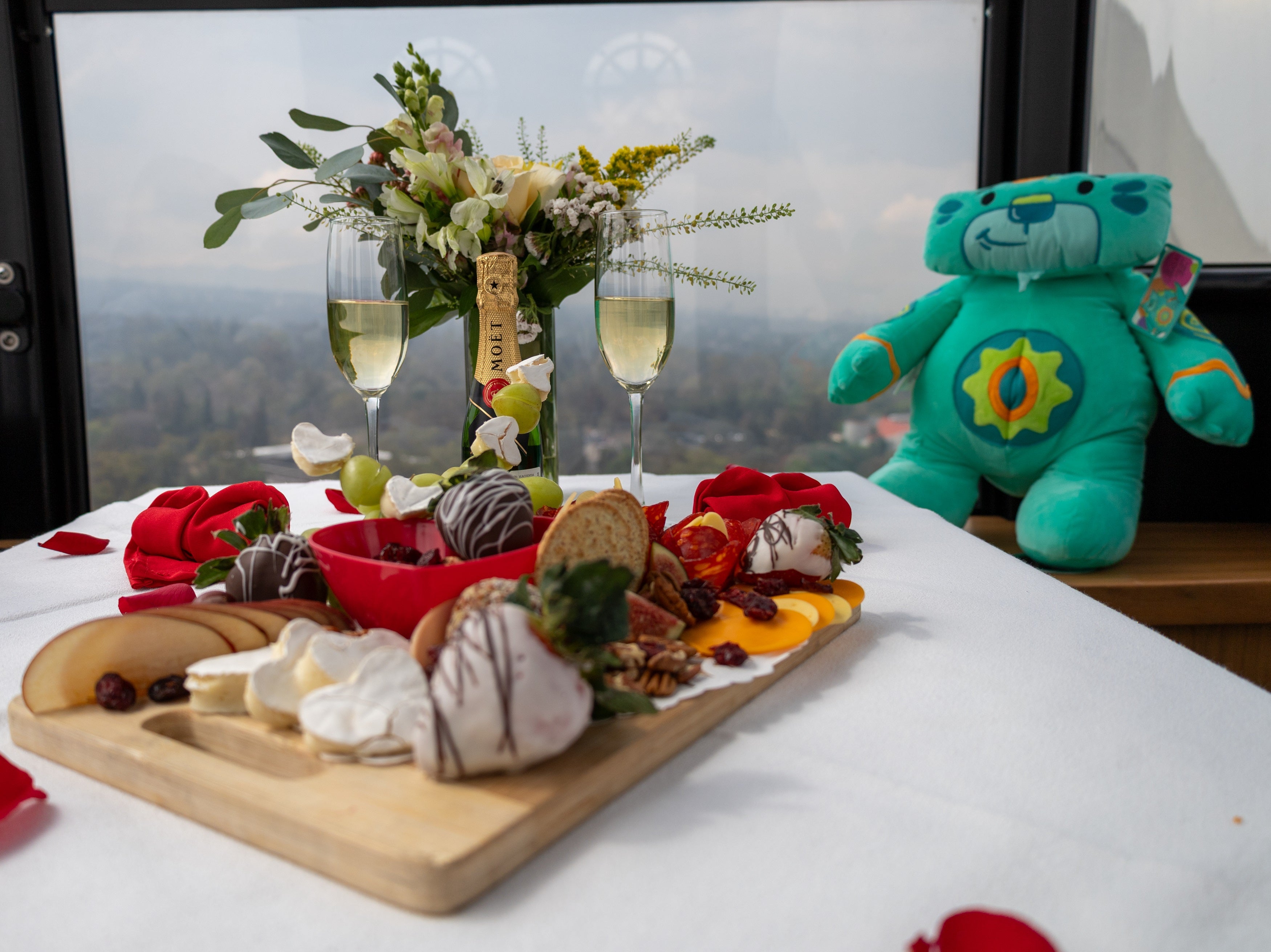 Vive San Valentín en las alturas en Aztlán Feria de Chapultepec