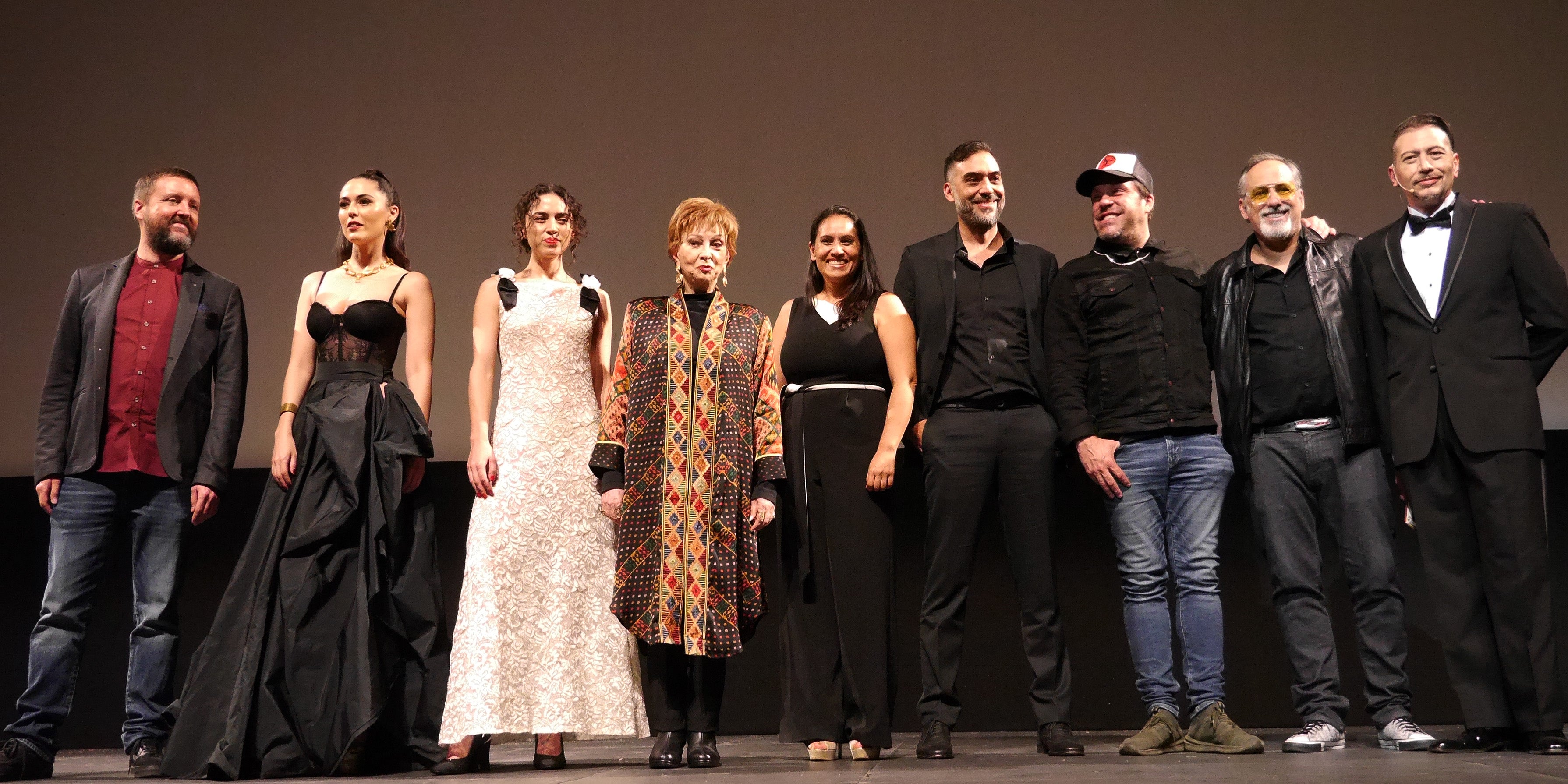 “La Exorcista” estrenó en México en el Teatro de la Ciudad Esperanza Iris