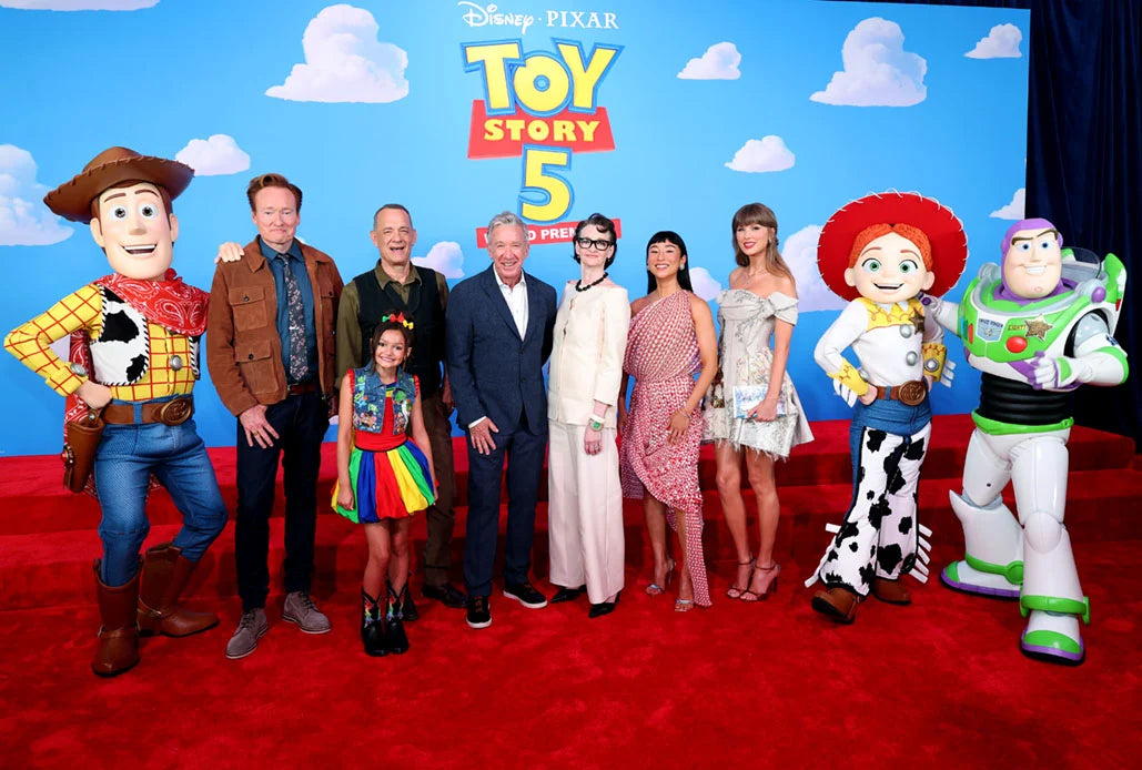 TOM HANKS, TIM ALLEN, JOAN CUSACK, CONAN O'BRIEN, GRETA LEE Y MÁS TALENTOS CELEBRARON LA PREMIERE GLOBAL DE TOY STORY 5, DE DISNEY Y PIXAR, EN LOS ÁNGELES