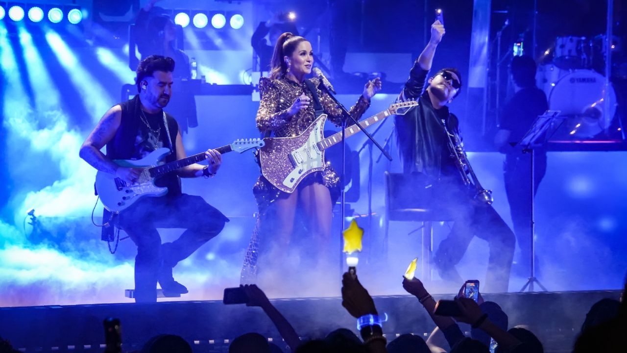 Lucero Enamora a la CDMX con su tour “Siempre Contigo”