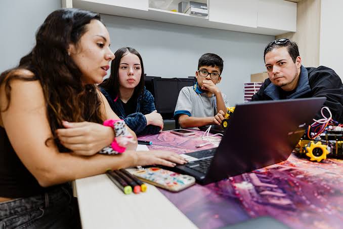 Samsung reconoce a los docentes que impulsan nuevas formas de aprender en Latinoamérica